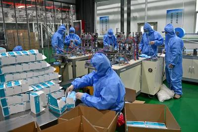 濟南企業(yè)開足馬力，助力疫情防控——衛(wèi)生用品和一次性醫(yī)療用品生產全力推進